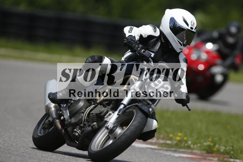 /Archiv-2024/29 12.06.2024 MOTO.CH Track Day ADR/Gruppe blau/92